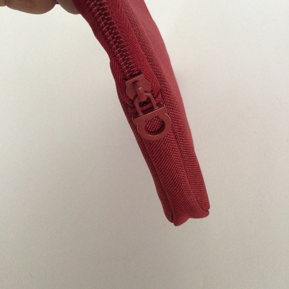 FERRAGAMO MAKEUP COSMETICS TRAVEL POUCH - Picture 7 of 10